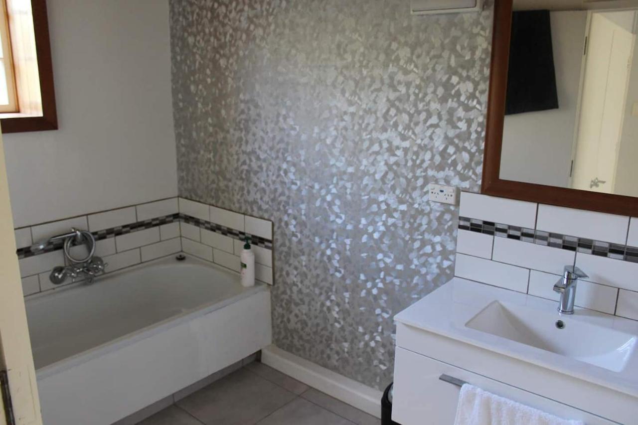 Arden Country House Bnb - Entire House To Yourself -Peace In The Country Ντούνεντιν Εξωτερικό φωτογραφία